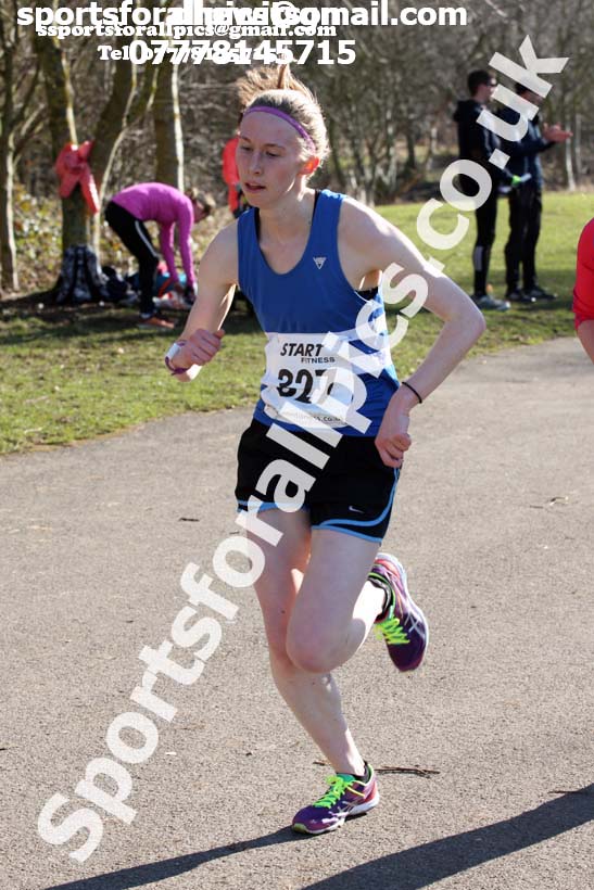 Senior women and vets women and men, 2018 Royal Signals NECAA Road Relays, Hetton. Photo: David T. Hewitson/Sports for All Pics